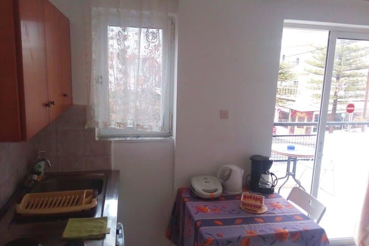 Pantheon Apartments photo 3