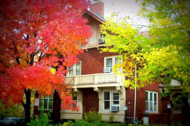 Mendota Lake House Inn photo 2