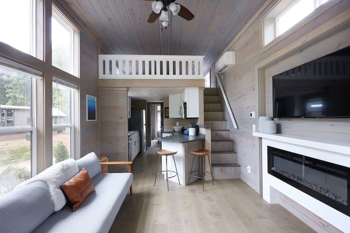 Avery Creek destination view