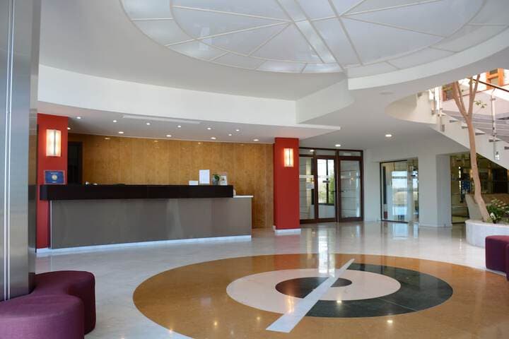 Macaris Suites&SPA photo 2