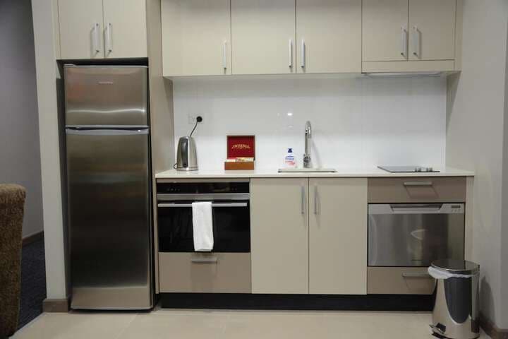 Ratsun Nadi Airport Apartment Hotel photo 3