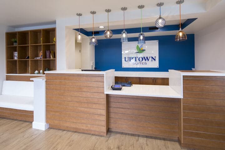 Uptown Suites Extended Stay Denver CO – Centennial photo 4