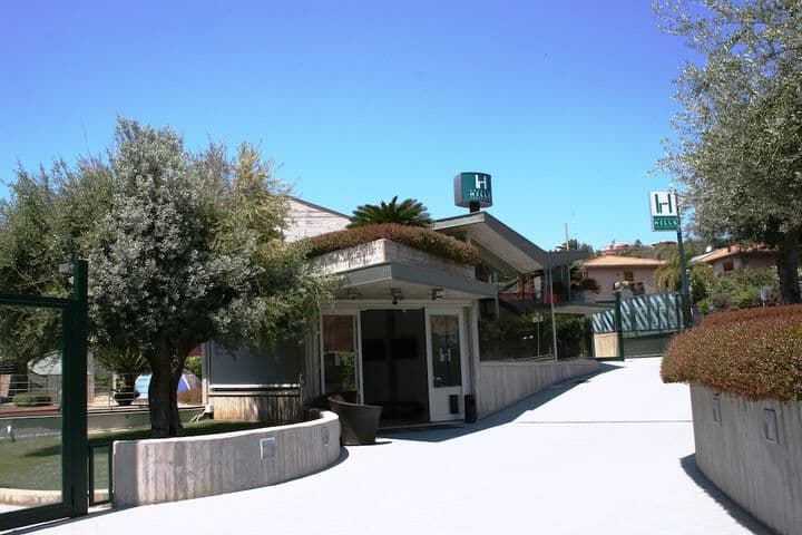 Catania Hills Residence photo 2