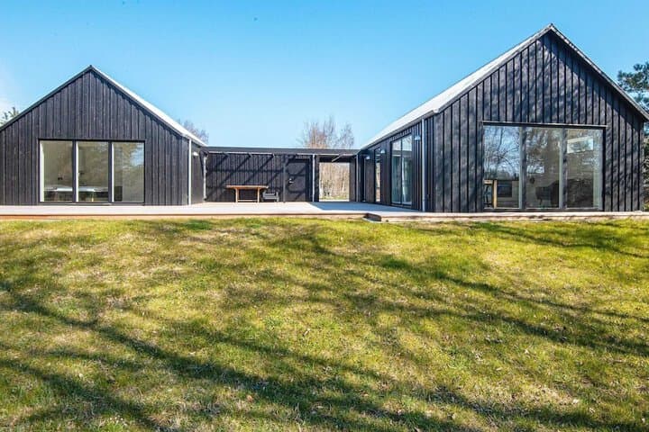 8 Person Holiday Home in Grenaa photo 1