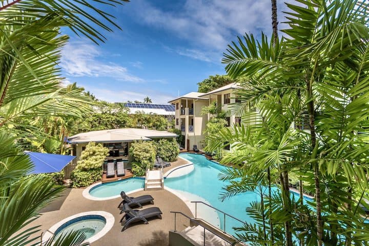 Meridian Port Douglas Adults only photo 4