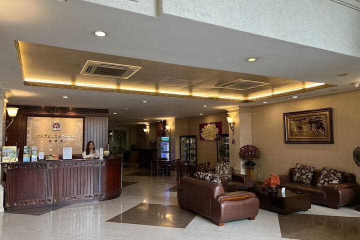 White Lion Hotel photo 4