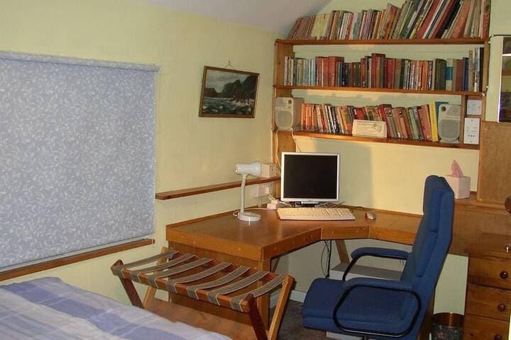 Brownhill House photo 3