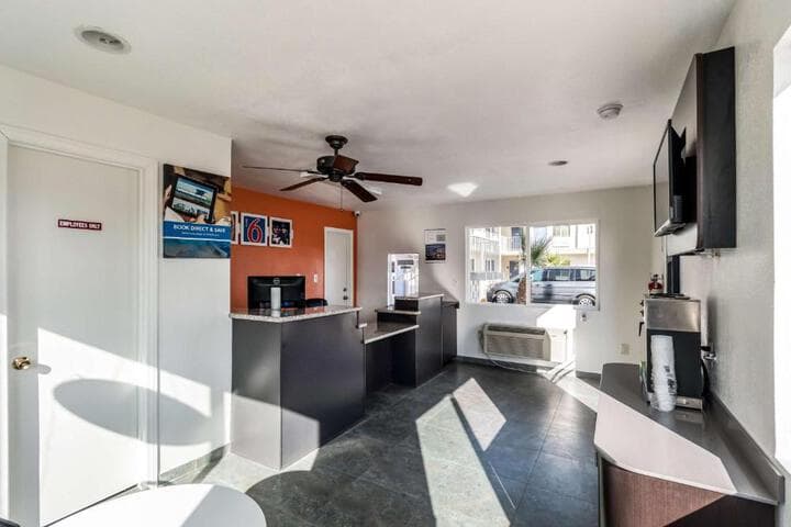 Motel 6 Blythe CA South photo 2