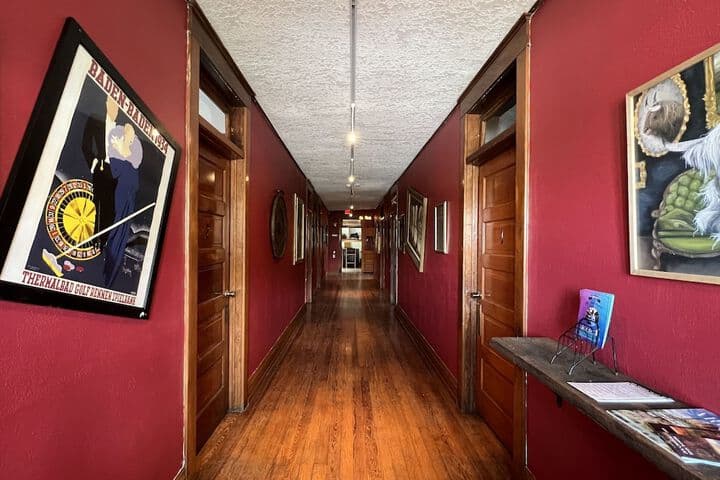 The Oliver House photo 5
