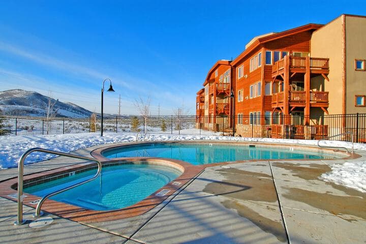 Crestview Condominiums by All Seasons Resort Lodging photo 4