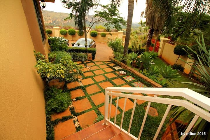 Sunset Ridge Guesthouse photo 3