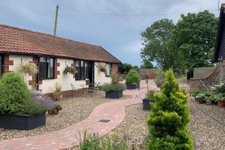 Bluebell Barn photo 2