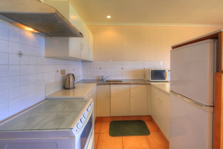 Islander Lodge Apartments photo 4