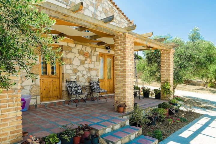 Joannas Stone Villas photo 4