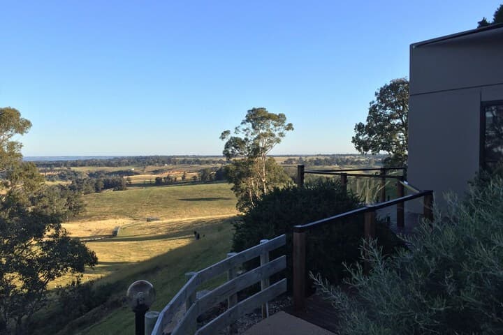 Down to Earth Farm Retreat photo 5