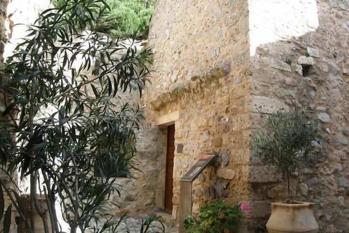 Dorovinis Monemvasia Castlehouses photo 3