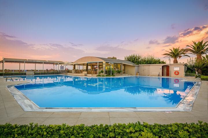 Marinos Beach Hotel photo 3