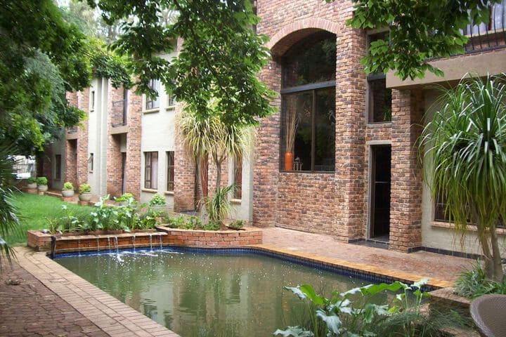 24 Onvrey Guest House photo 5