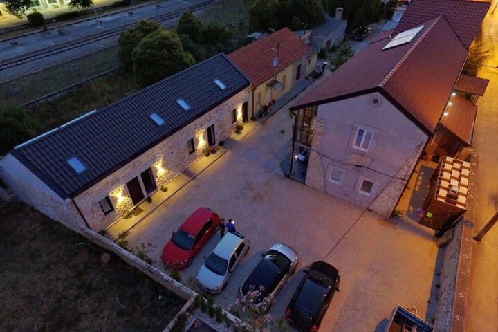 Guverna New City Accommodation photo 3