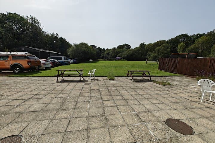 Little Foxes Hotel & Gatwick Airport Parking photo 4