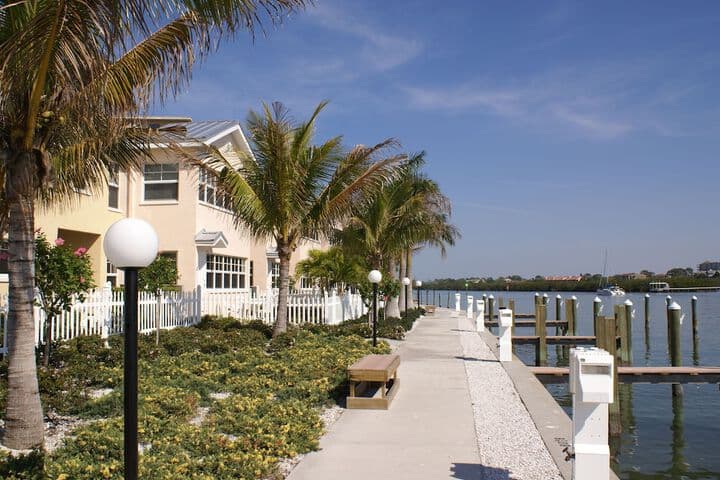 Barefoot Beach Resort photo 3