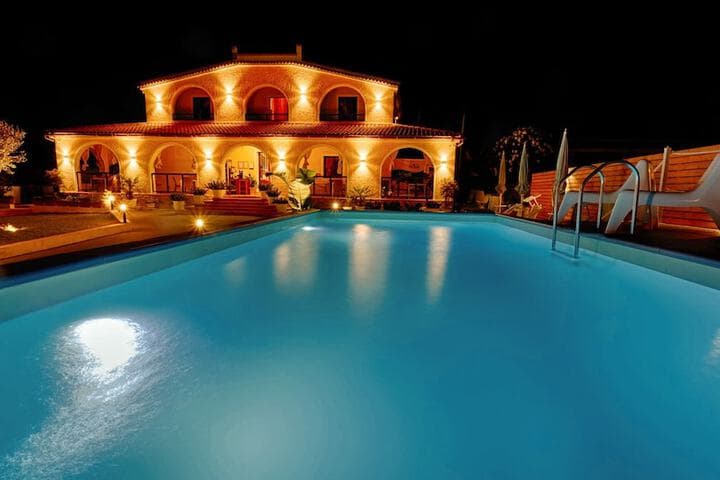 Villa Sunset Bed & Breakfast photo 5