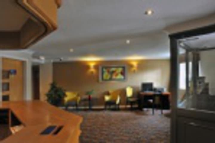 WEATHERVANE HOTEL BY GREENE KING INNS photo 5
