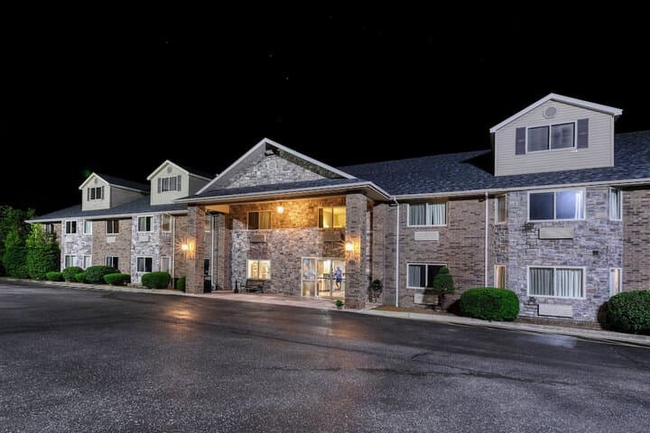 All Towne Suites photo 4