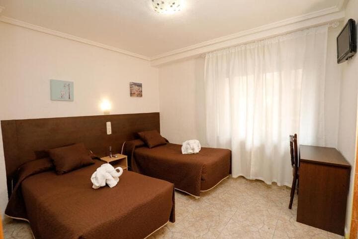 Hostal Conde David photo 2