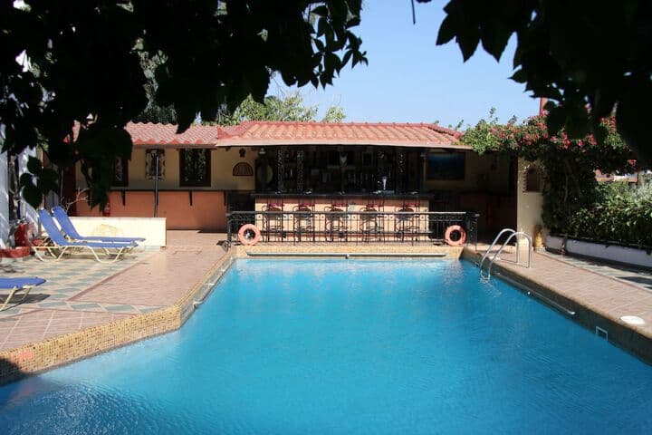 Kampos Marathokampou destination view