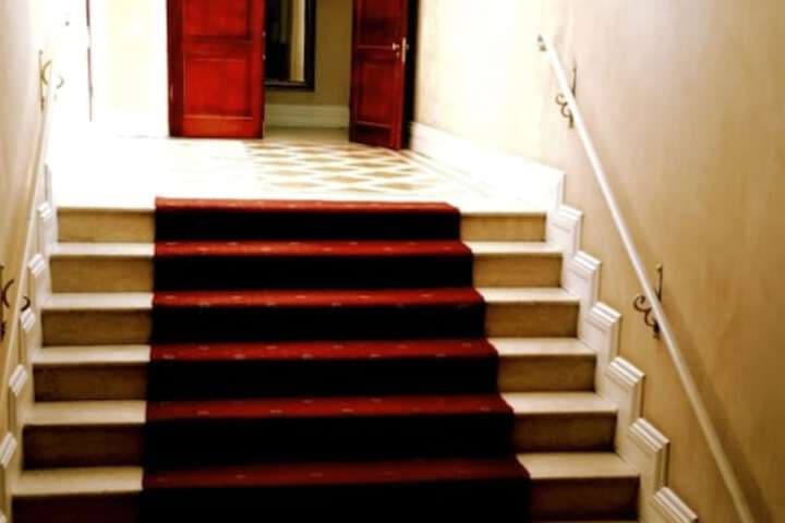 Cricklewood Manor photo 3