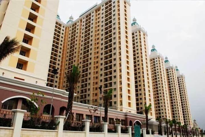 Ravarine Suite Apartment photo 2