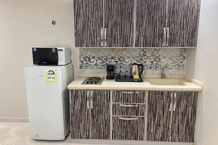 Julanar Alsharq Suites photo 5