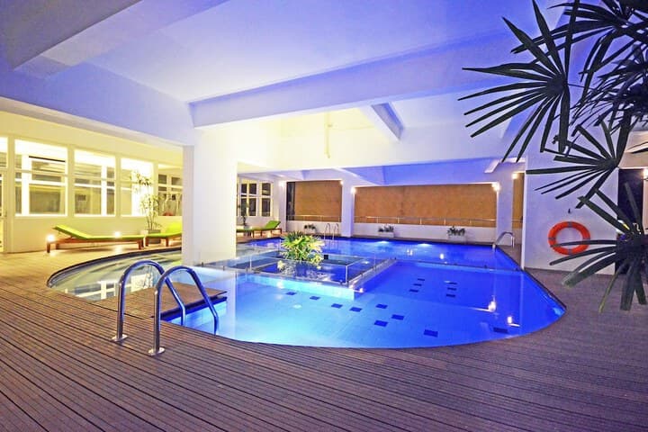 Ocean Edge Suites & Hotel Colombo photo 4