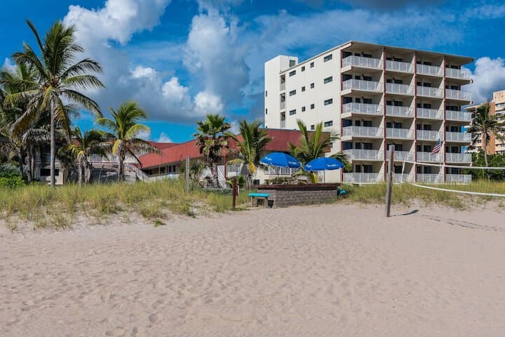 La Costa Beach Club by Capital Vacations photo 4