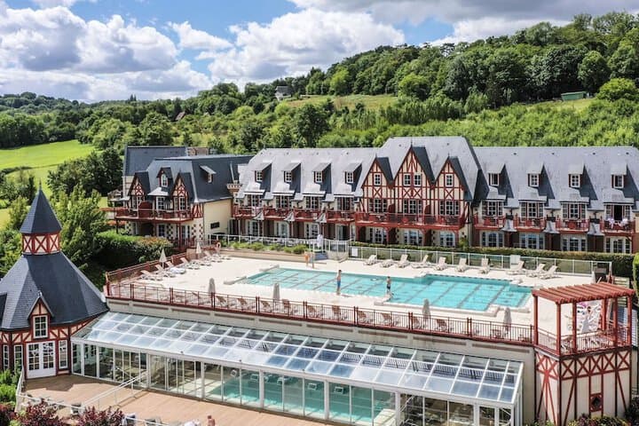 Saint-Sauveur-de-la-Mer destination view