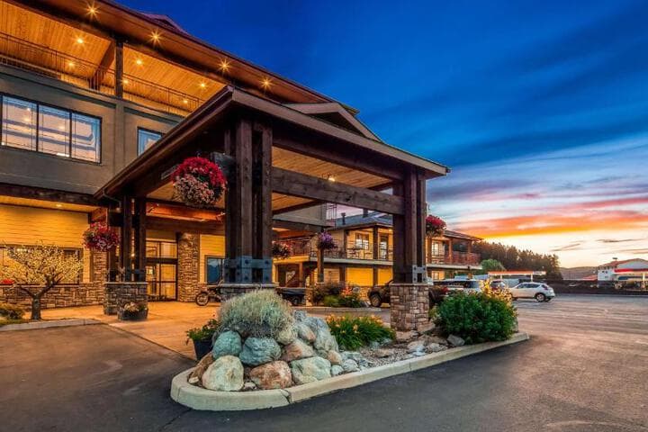 Best Western Plus Flathead Lake Inn & Suites photo 1