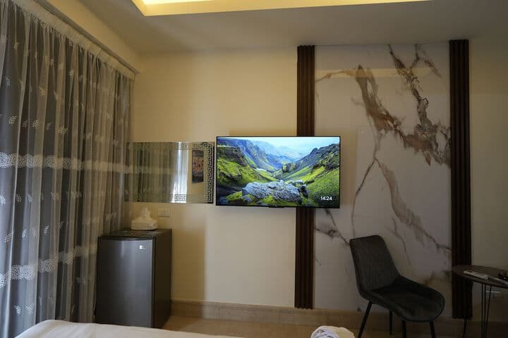 Parklane Furnished Suites photo 4