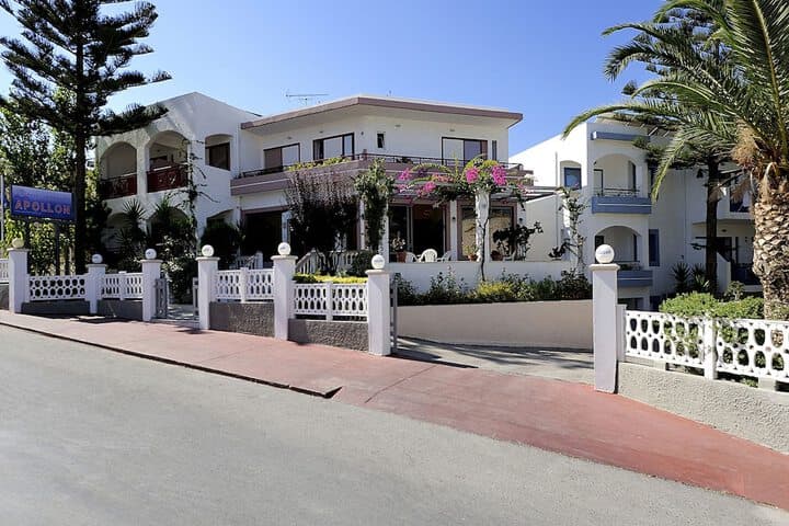 Apollon Hotel Apartments photo 2