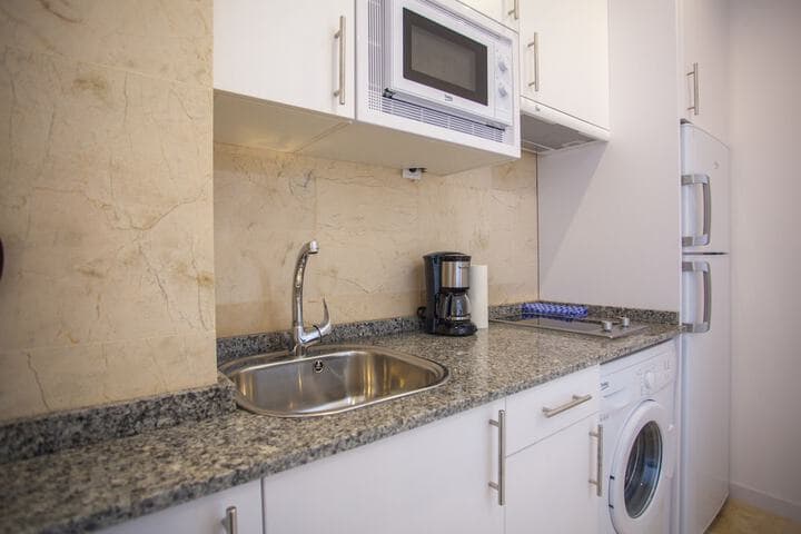 Apartment in Malasaña photo 2