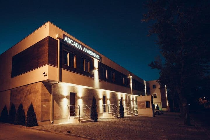Sun City Arcadia Apartments photo 2