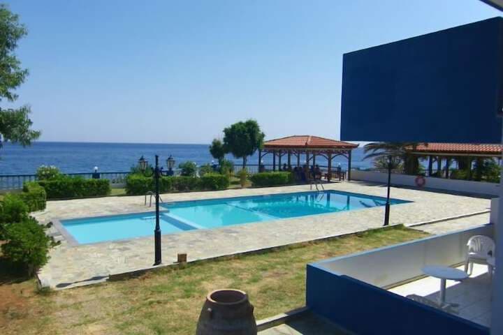 Cypriana Apartments photo 4