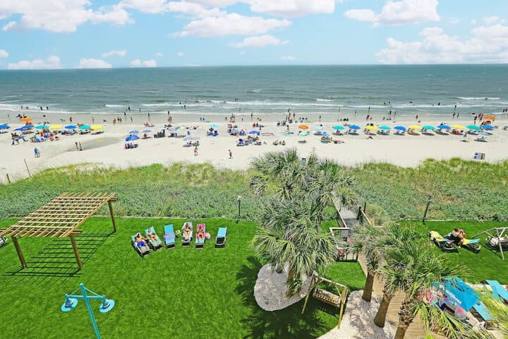 North Shore Oceanfront Resort Hotel with Waterpark photo 4