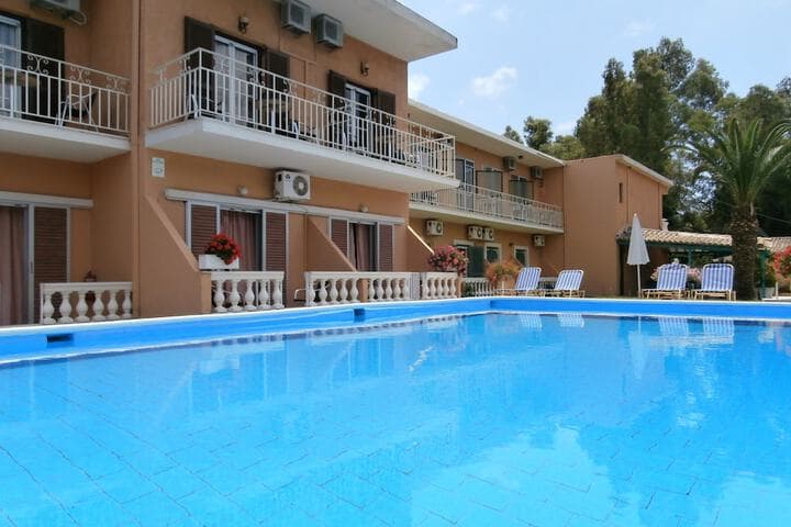 River Studios & Apartments photo 4