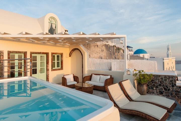 Vallas Apartments & Villas photo 5