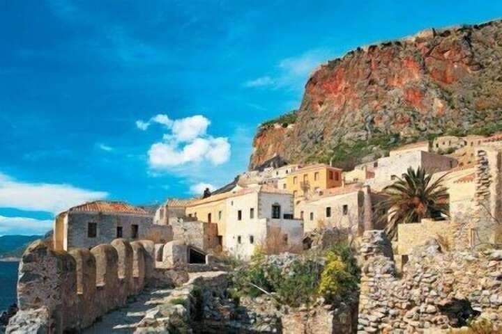Dorovinis Monemvasia Castlehouses photo 4