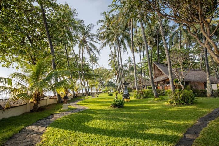 Alam Anda Ocean Front Resort & Spa photo 1