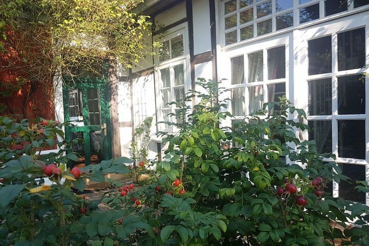 Rosindell cottage photo 3