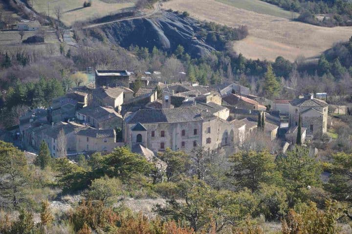 Château de Rosans photo 2