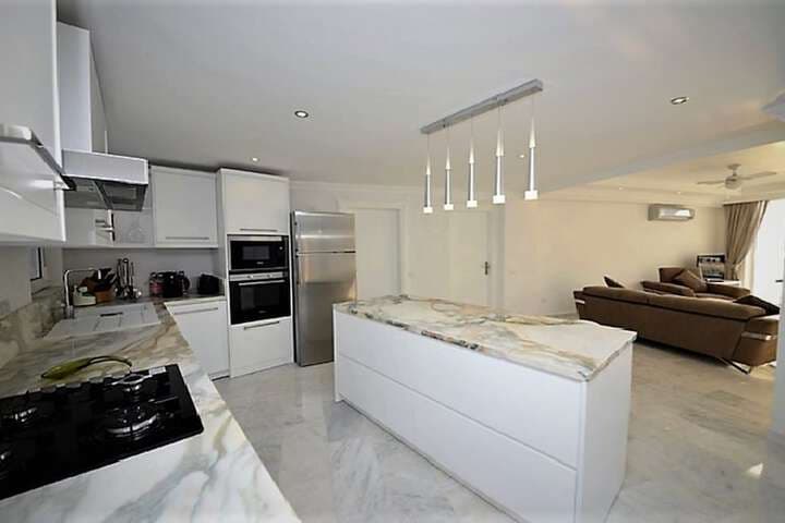 Emilia Luxury Apartments photo 5